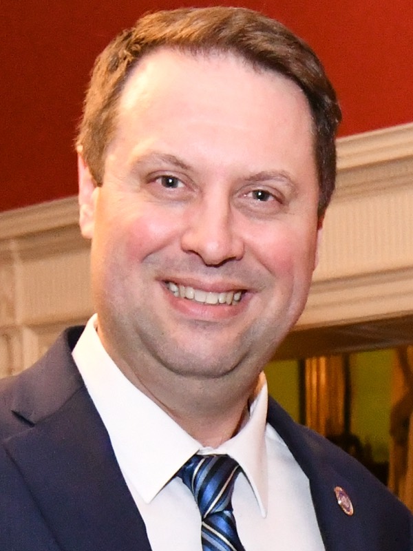 Dan Cox